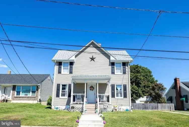 Single-family house For Sale in 207, Baldt Avenue, New Castle, Delaware