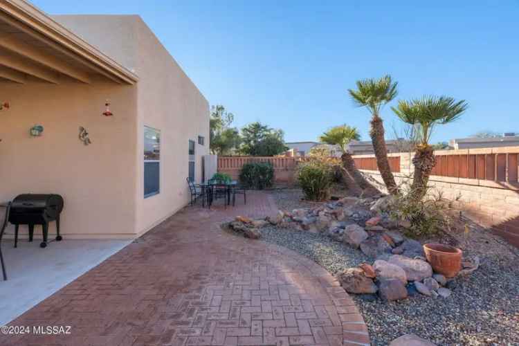 House For Sale in 478, West Pecan Valley Drive, Green Valley, Arizona