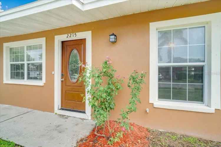 Single-family house For Sale in Bradenton, Florida