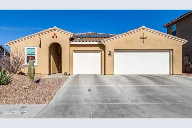 Single-family house For Sale in Tucson, Arizona