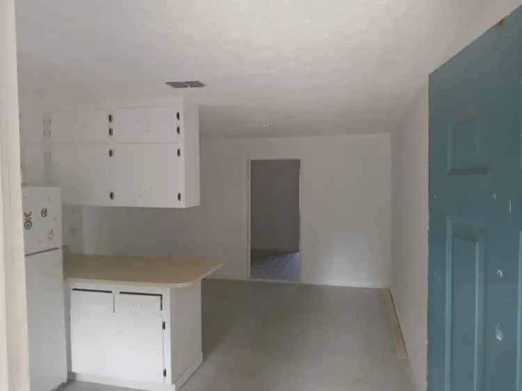 Apartment Unit for Rent