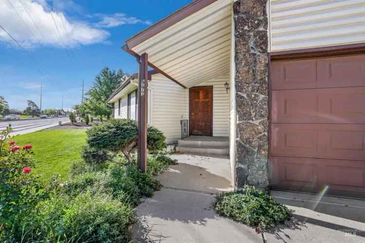 Multi-family house For Sale in 113, Crestview Drive, Twin Falls, Idaho