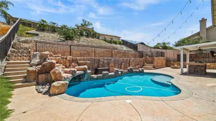 Single-family house For Sale in Menifee, California