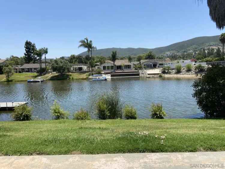 Condo For Sale in 959, La Fiesta Way, Lake San Marcos, California