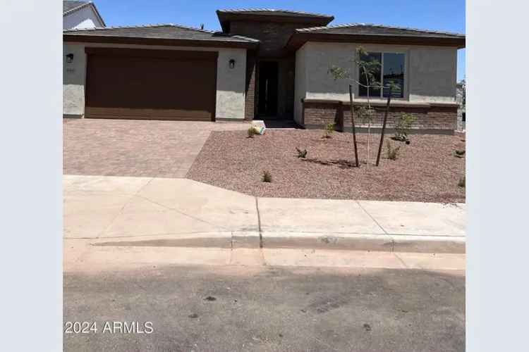 Single-family house For Sale in 17972, West Vogel Avenue, Goodyear, Arizona