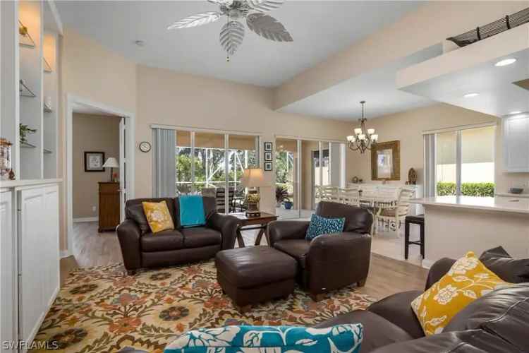 Single-family house For Sale in Bonita Springs, Florida