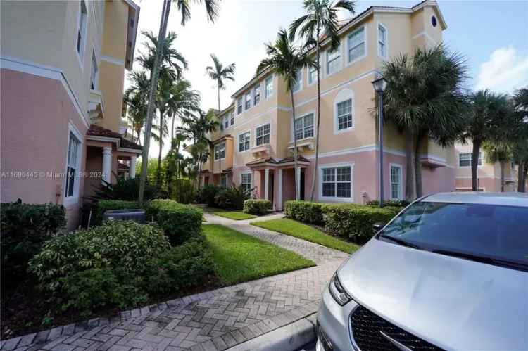 House For Sale in Boynton Beach, Florida