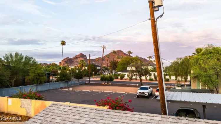 Single-family house For Sale in 3946, East Meadowbrook Avenue, Phoenix, Arizona