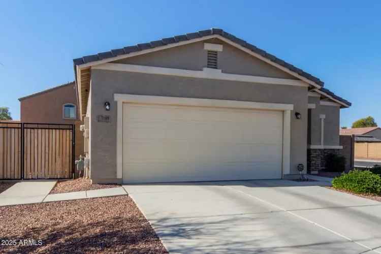 Single-family house For Sale in 3189, North Excursion Lane, Casa Grande, Arizona