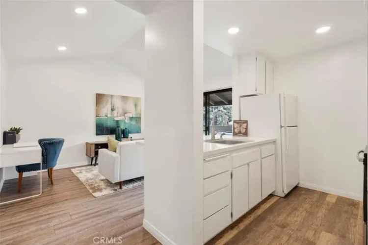 Condo For Sale in Irvine, California