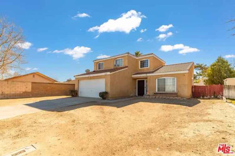 Single-family house For Sale in 1234, East Kettering Street, Lancaster, California