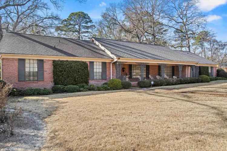 Single-family house For Sale in 2609, Marston Road, Tallahassee, Florida