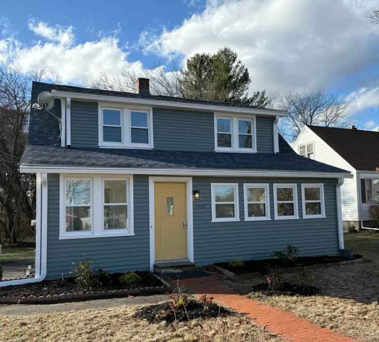 Single-family house For Sale in 1503, Nichols Avenue, Stratford, Connecticut