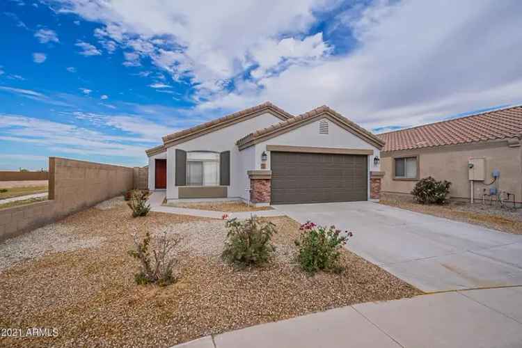 Single-family house For Sale in 1452, West Shannon Way, Coolidge, Arizona