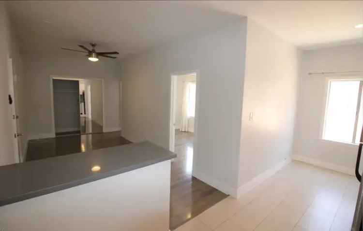 Koreatown 1 Bedroom Apartment for Rent - Updated Unit