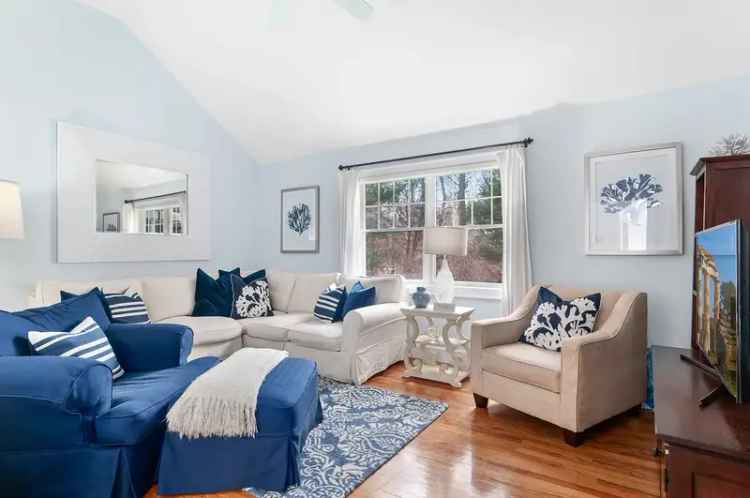 Quogue Summer Rental 3BR 3.5BA Post Modern Home