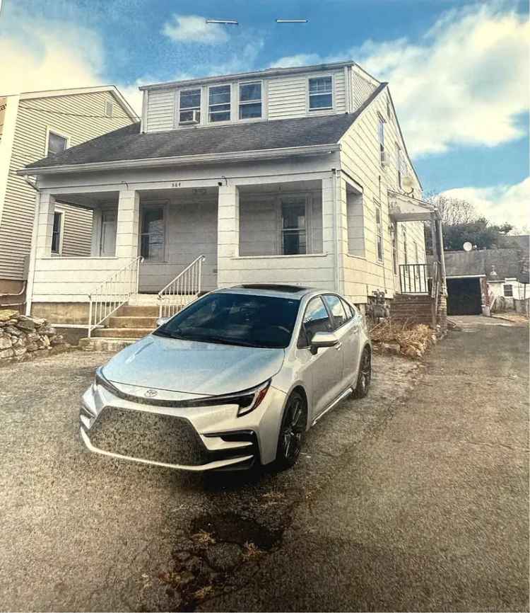 Multi-family house For Sale in 564, Fairfield Avenue, Stamford, Connecticut