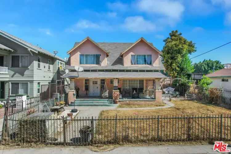 Multi-family house For Sale in 317, West 51st Street, Los Angeles, California