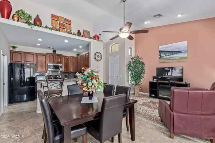 Single-family house For Sale in 1577, East Laurel Drive, Casa Grande, Arizona