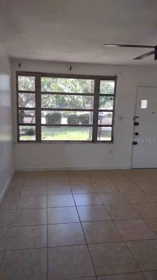 Single-family house For Sale in 3717, 1st Avenue South, Saint Petersburg, Florida