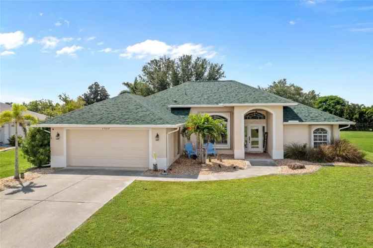 Single-family house For Sale in 7339, Powder Puff, Punta Gorda, Florida