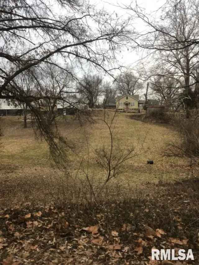 Land For Sale in Alton, Illinois