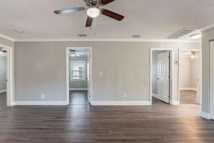 Single-family house For Sale in 2558, 12th Avenue South, Saint Petersburg, Florida