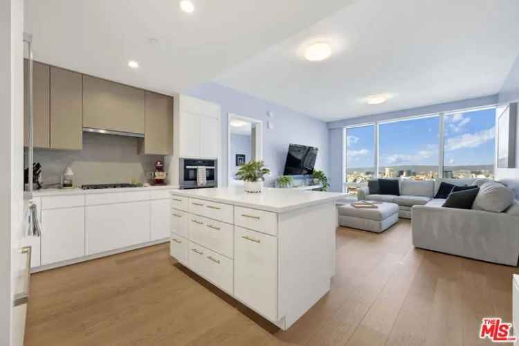 Condo For Sale in 877, Francisco Street, Los Angeles, California