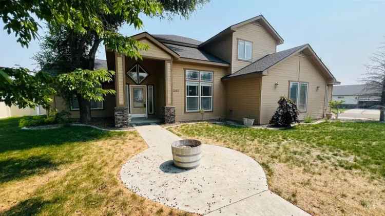 Single-family house For Sale in 280, East Sunrise Rim Road, Nampa, Idaho