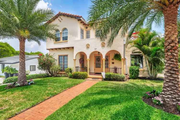 Single-family house For Sale in 737, Upland Road, West Palm Beach, Florida