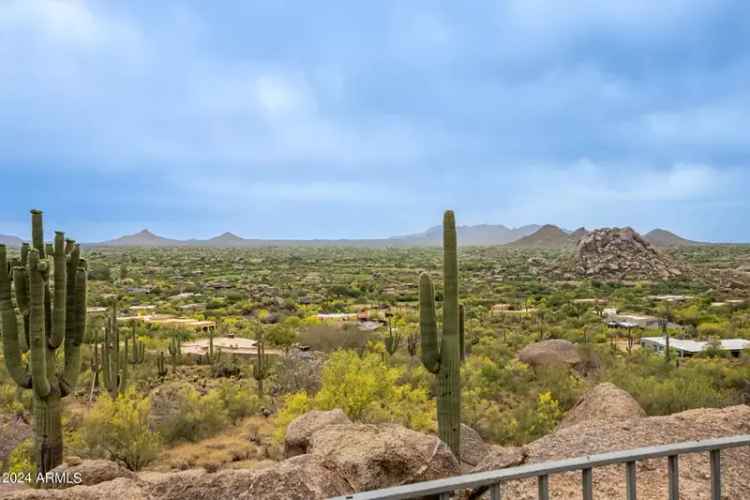 Single-family house For Sale in Carefree, Arizona