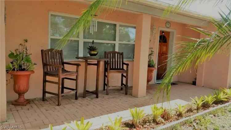 Single-family house For Sale in Lehigh Acres, Florida