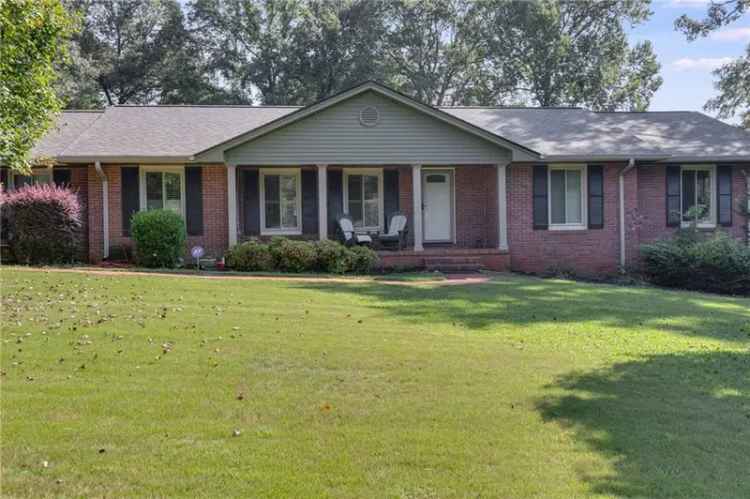 Single-family house For Sale in 650, Azalea Drive, LaGrange, Georgia