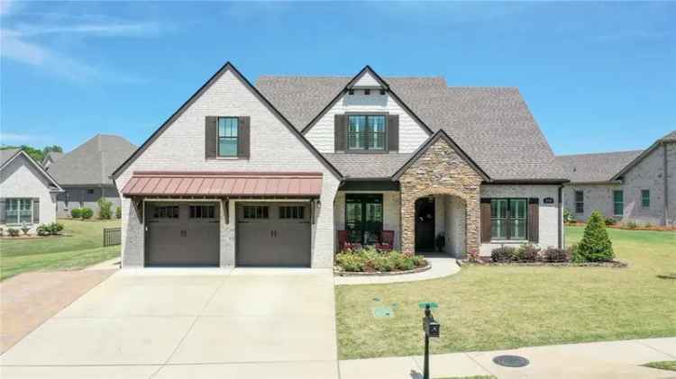 Single-family house For Sale in 2936, Lakeview Terrace, Opelika, Alabama