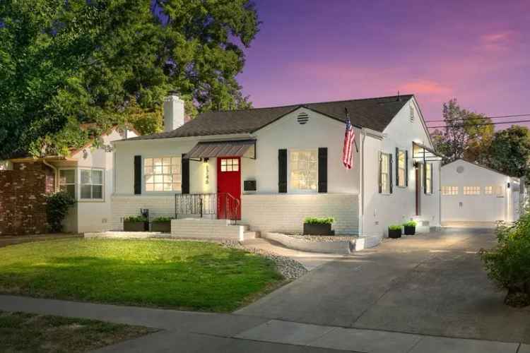 Single-family house For Sale in 1746, Bidwell Way, Sacramento, California