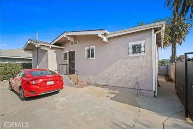 Multi-family house For Sale in Gardena, California