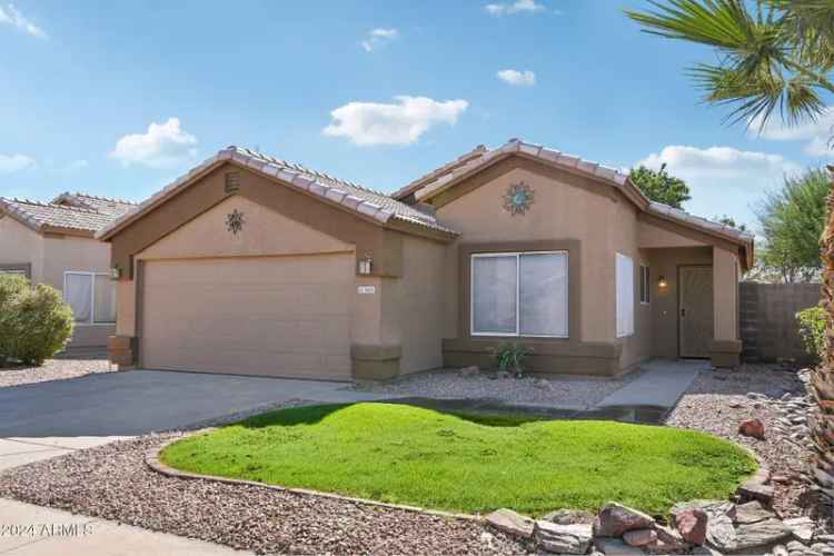 Single-family house For Sale in 3619, West Charlotte Drive, Glendale, Arizona