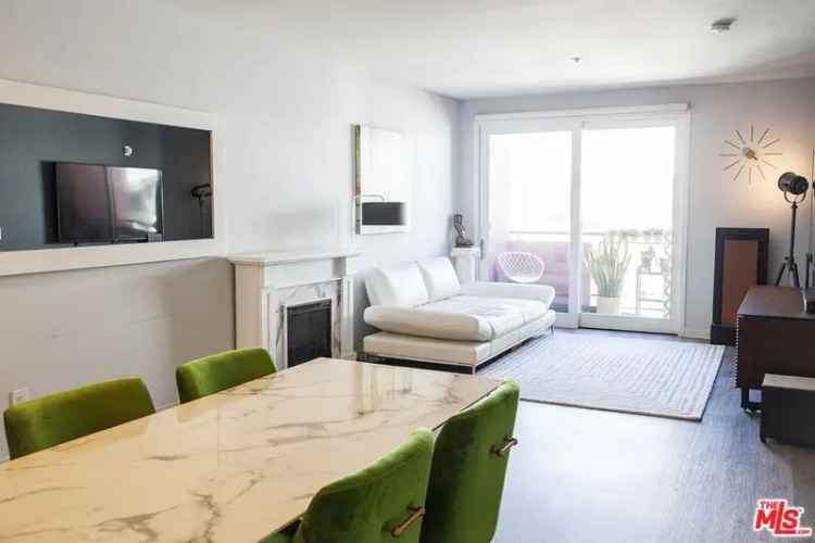 Condo For Sale in 1234, Wilshire Boulevard, Los Angeles, California