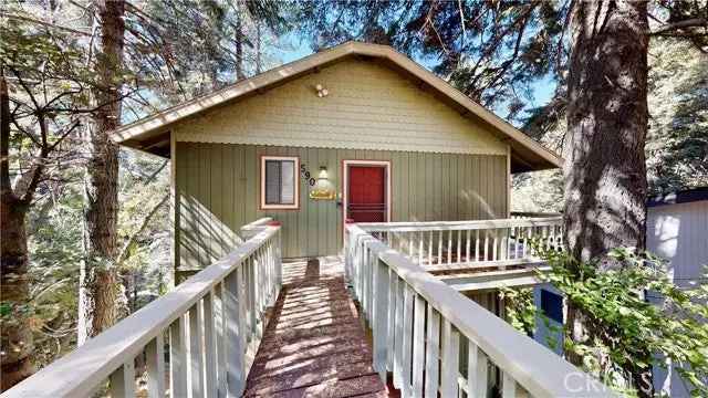 Single-family house For Sale in 590, Arrowhead Villa Road, Lake Arrowhead, California