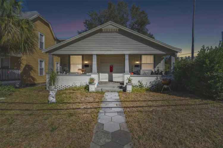 Multi-family house For Sale in 437, 5th Avenue North, Saint Petersburg, Florida