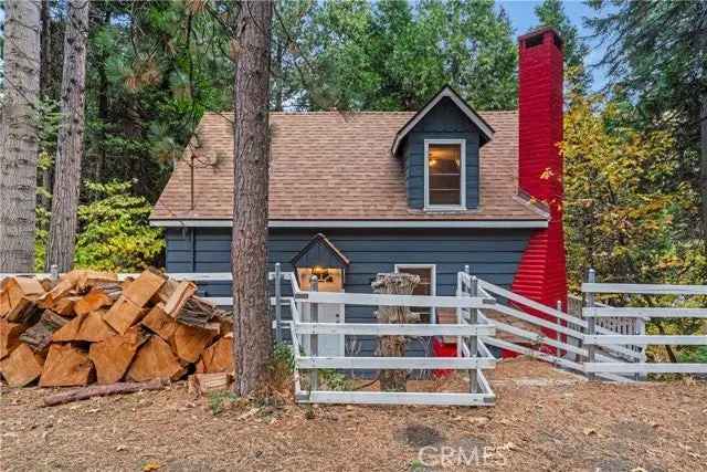 Single-family house For Sale in 26776, North Road, Twin Peaks, California