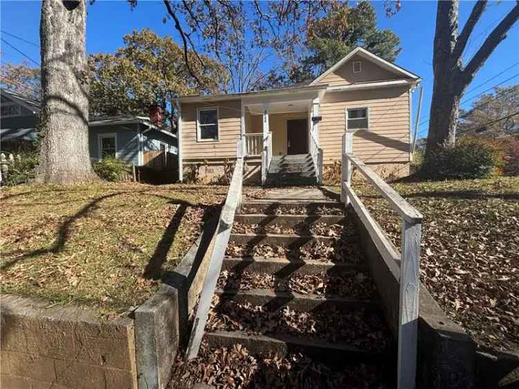 Single-family house For Sale in 1480, Belmont Avenue Southwest, Atlanta, Georgia