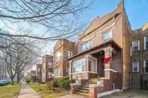 Multi-family house For Sale in 7120, South Eberhart Avenue, Chicago, Illinois