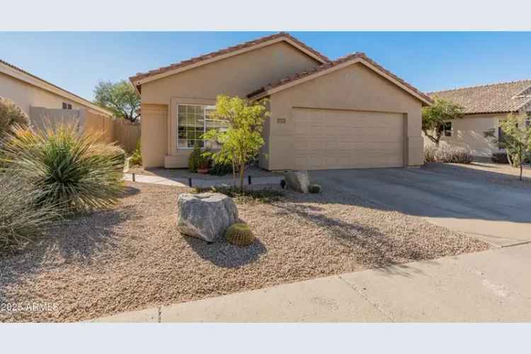 Single-family house For Sale in 4233, East Creosote Drive, Cave Creek, Arizona