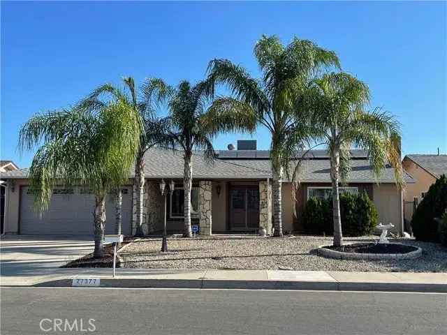 Single-family house For Sale in Menifee, California