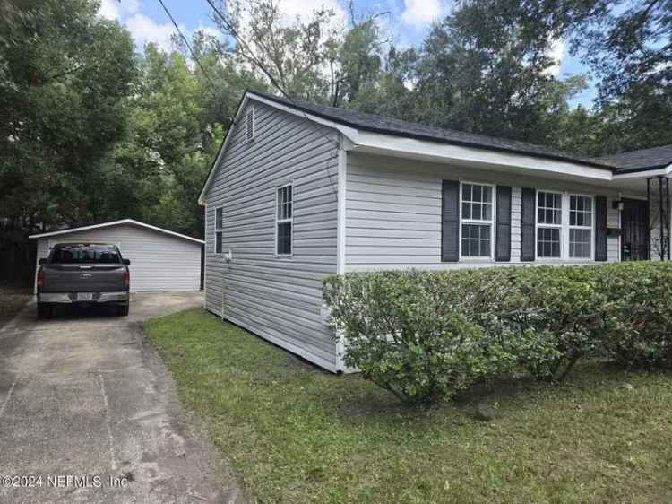 Single-family house For Sale in 3041, West 1st Street, Jacksonville, Florida