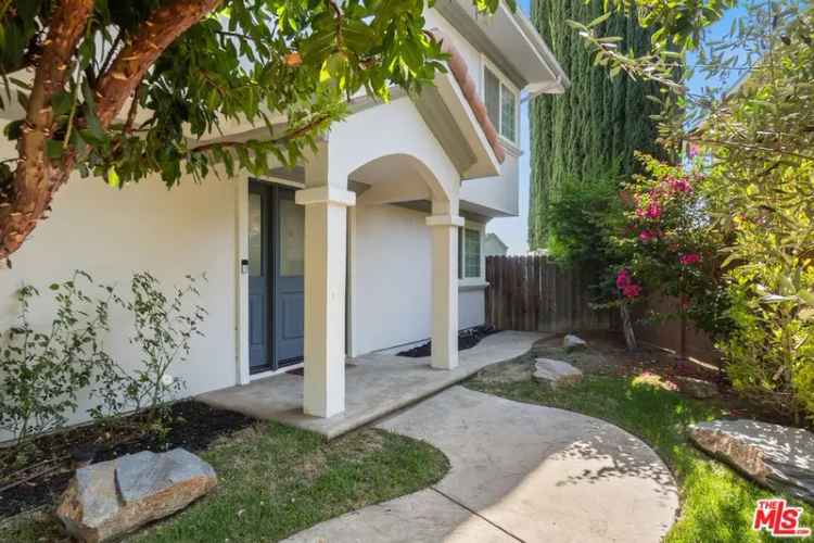 Single-family house For Sale in 5860, Eilat Place, Los Angeles, California