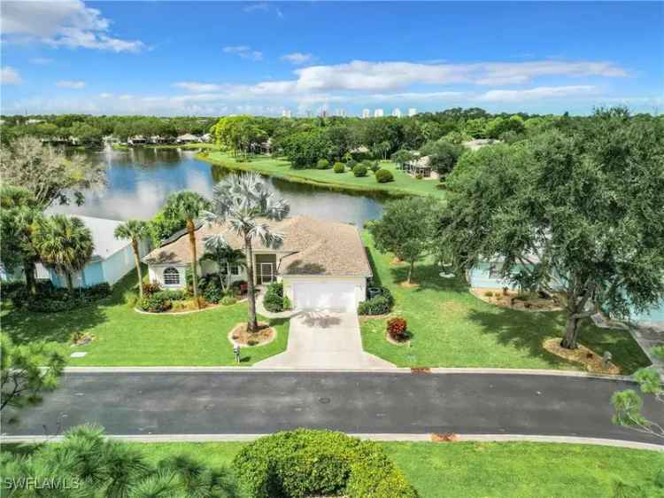 Single-family house For Sale in Bonita Springs, Florida