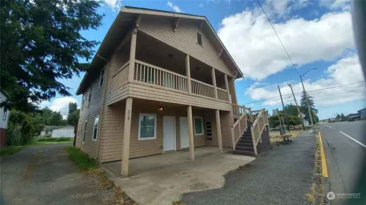 Multi-family house For Sale in 219, West Curtis Street, Aberdeen, Washington