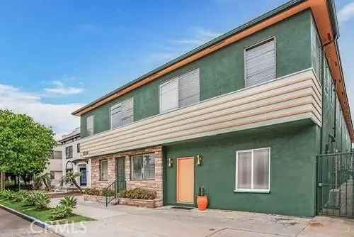 Multi-family house For Sale in Long Beach, California